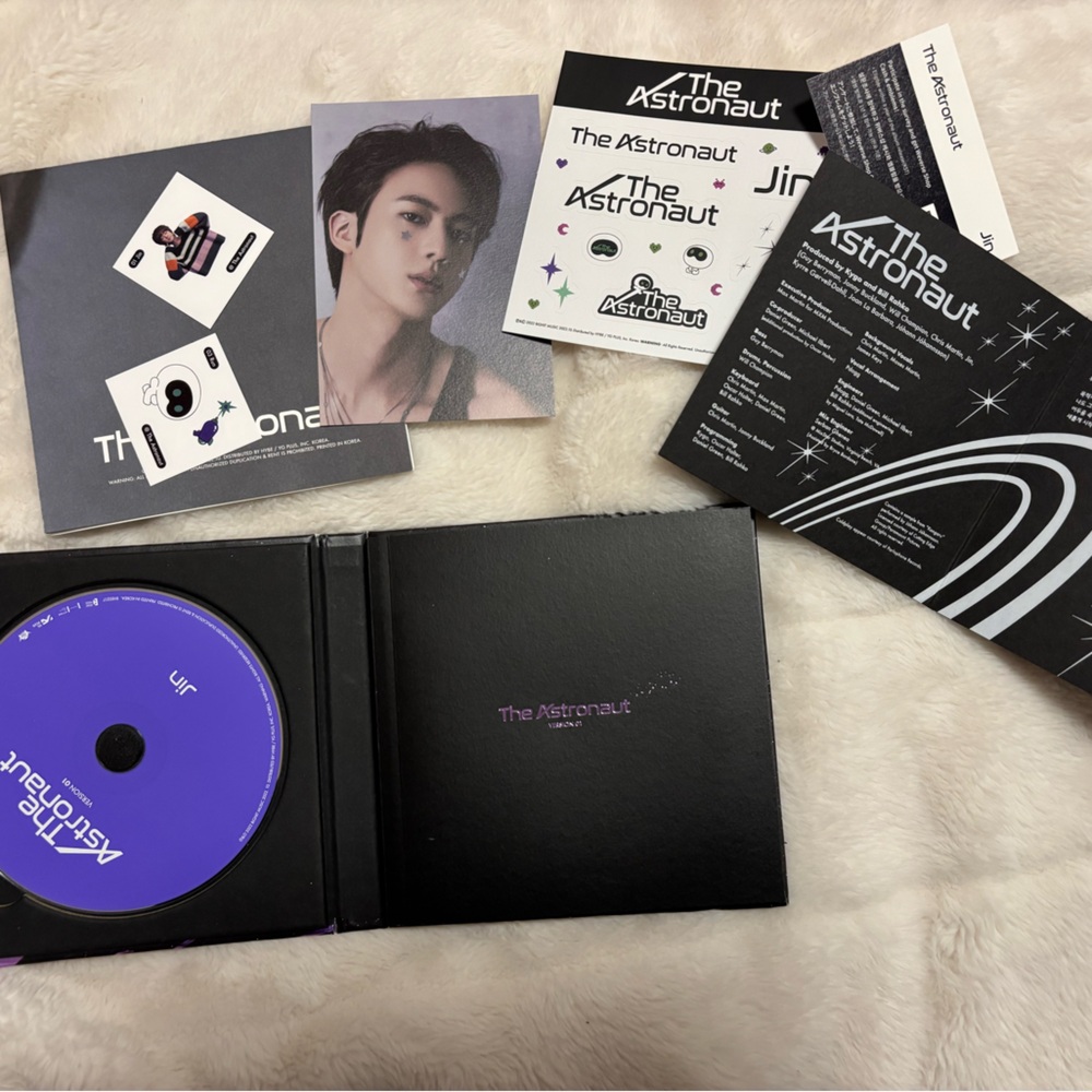 Jin’s The Astronaut Album with Purple CD